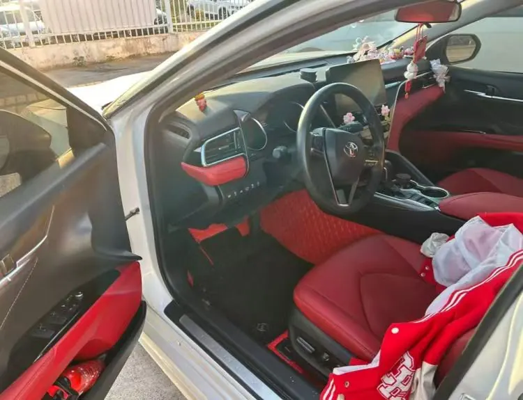 Toyota 2023 Camry 2.0S Stepless Front Edition Automatic Gear 2