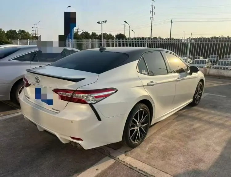 Toyota 2023 Camry 2.0S Stepless Front Edition Automatic Gear 5