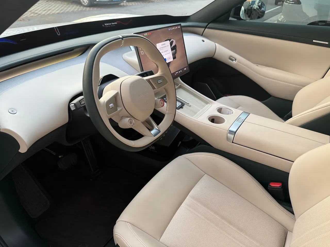 MI 2025 YU7 Long Endurance Rear Drive Automatic Gear 4