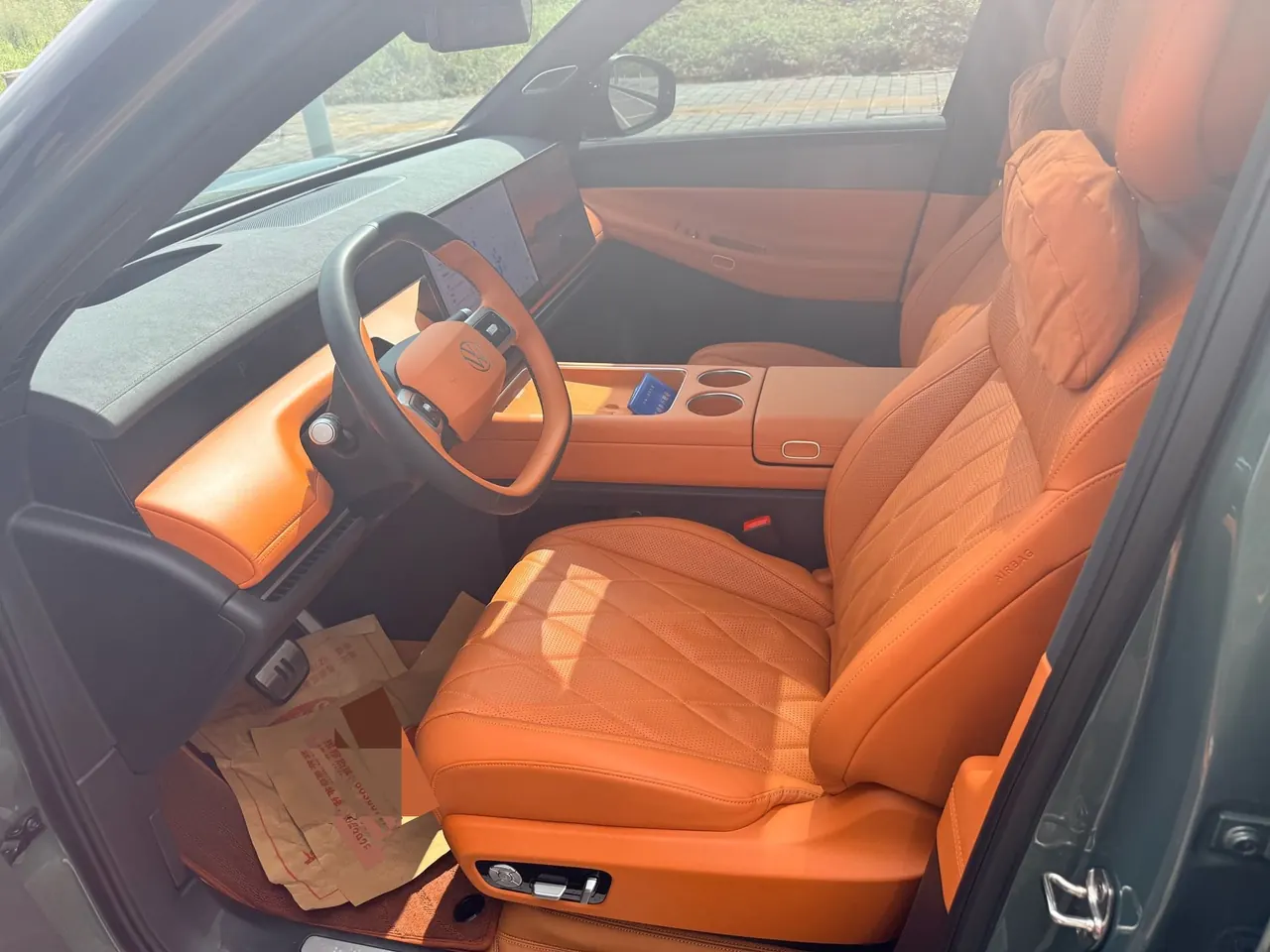 Volkswagen 2026 ID.ERA 9X Max 4-wheel drive automatic gear 4