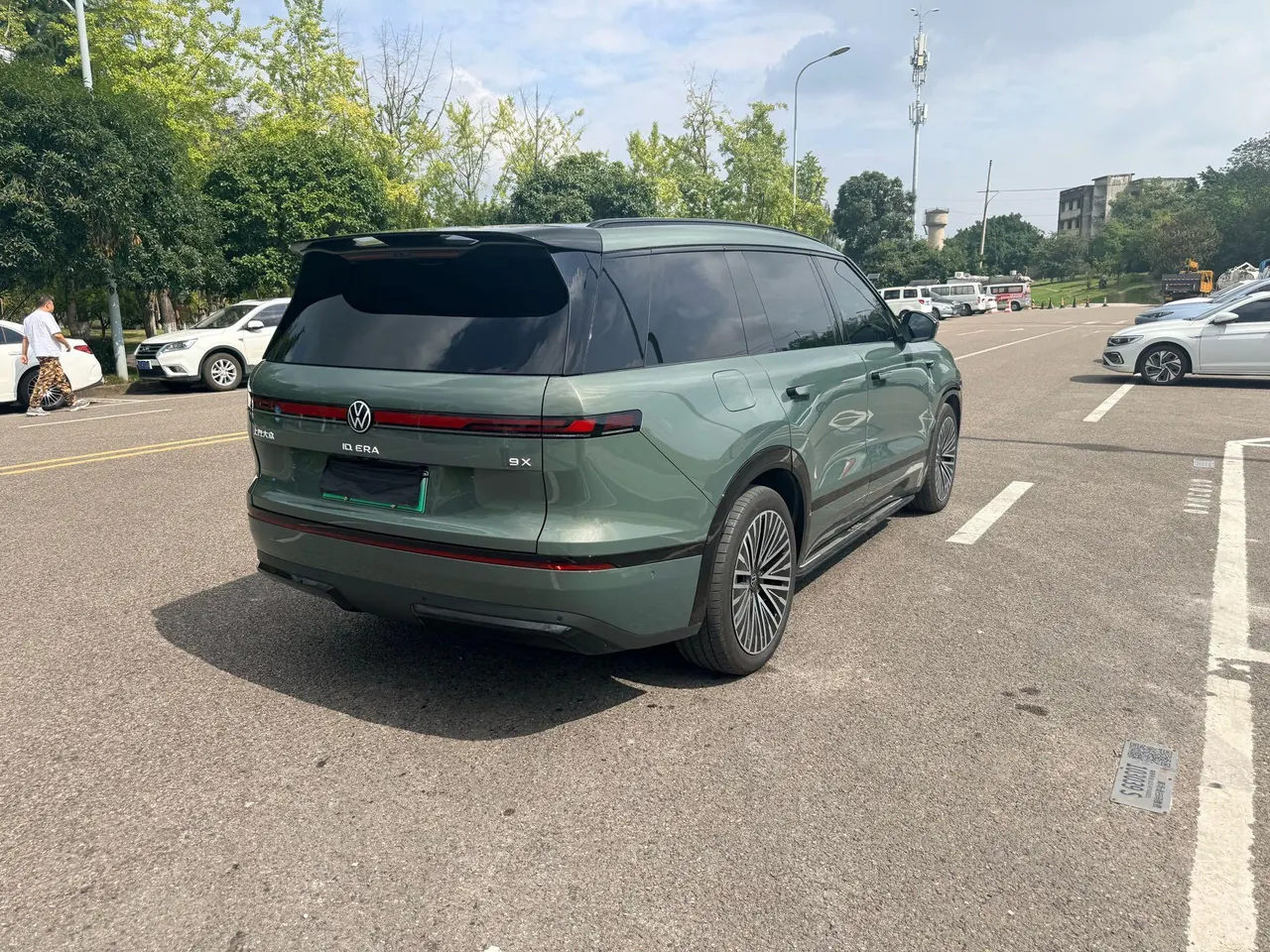Volkswagen 2026 ID.ERA 9X Max 4-wheel drive automatic gear 9