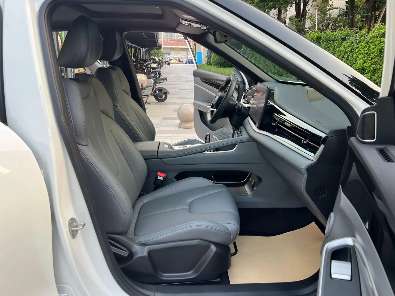 Geely 2026 Boyue 1.5TD Happy Automatic 8