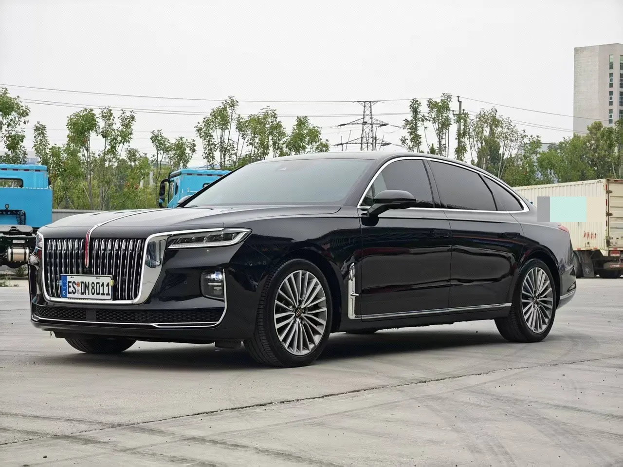 Open image lightbox: HongQi 2020 H9 2.0T Zhilian Qi Chang Edition Automatic Gear