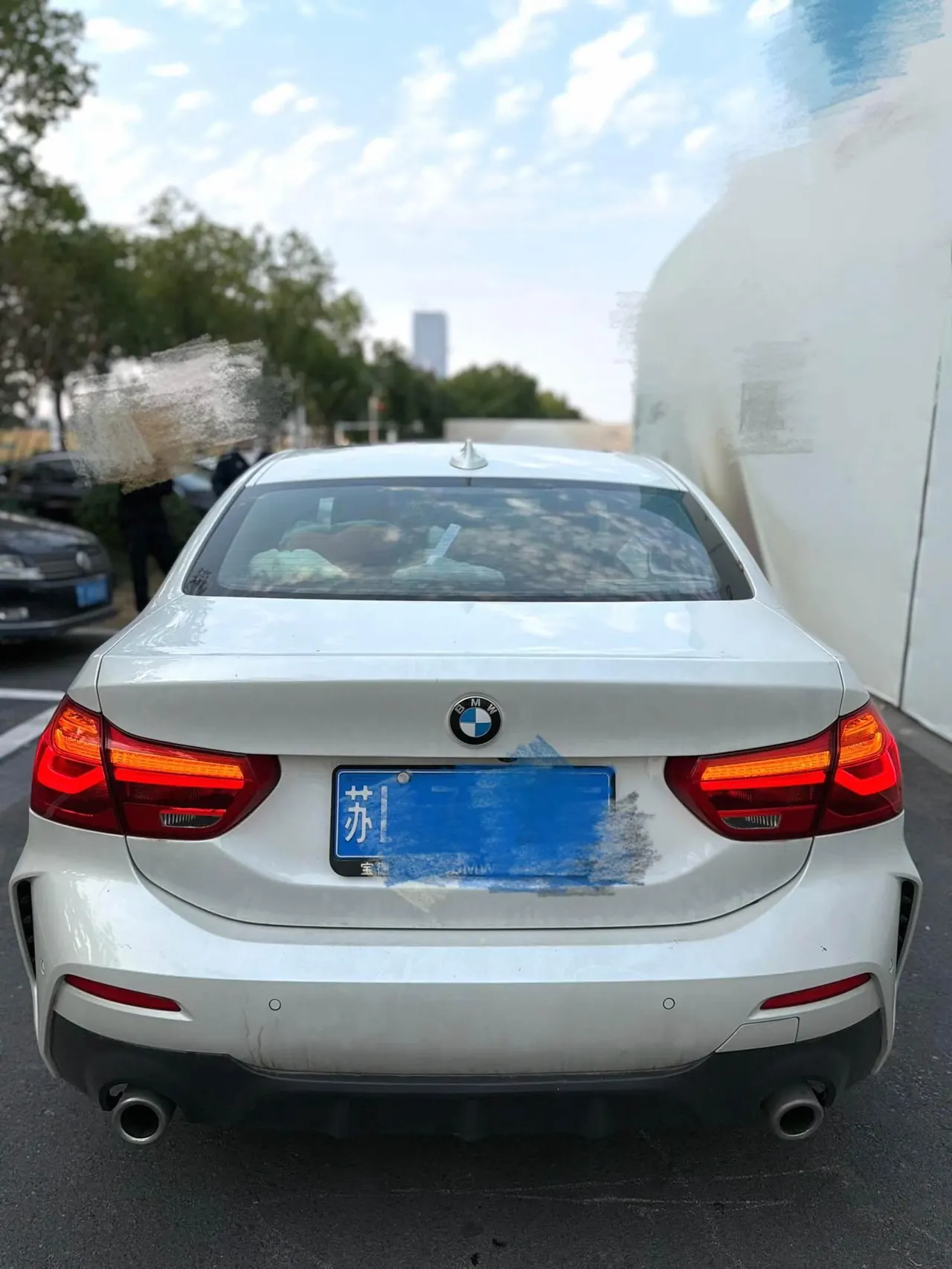 BMW 1 Series 2020 120i 1.5T M Sports Suit Automatic Gear 10
