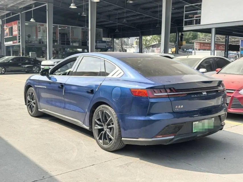 BYD 2020 Han four-wheel drive high-performance flagship automatic gear 3