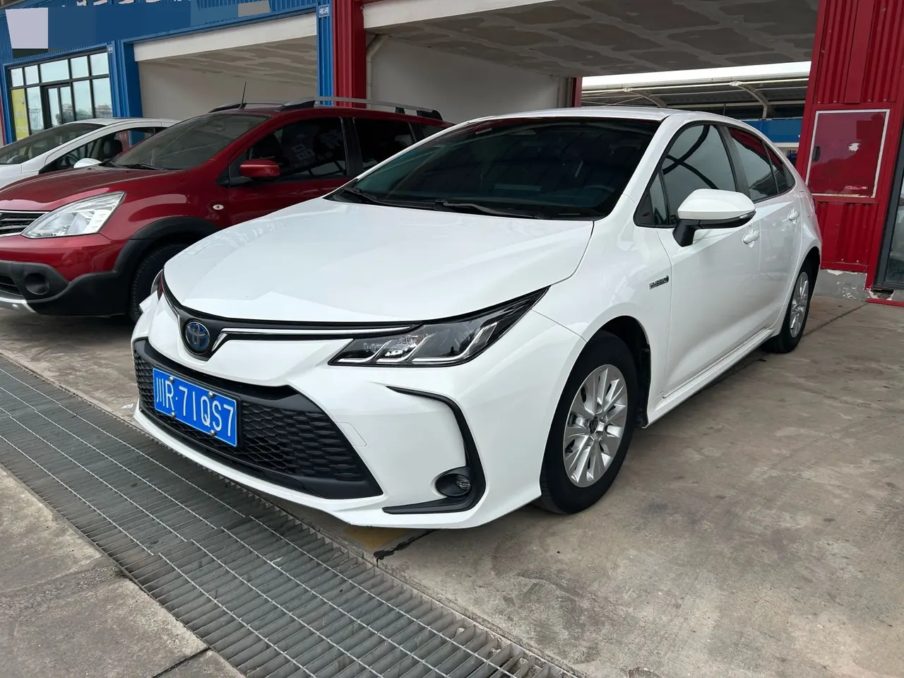 Toyota 2023 Corolla Double Engine 1.8 Stepless Intelligent Electric Hybrid Pioneer Edition Automatic Gear 2