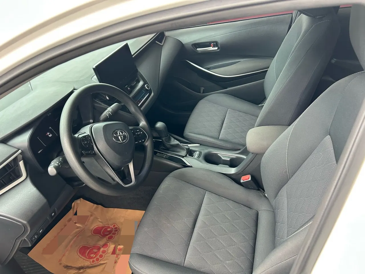 Toyota 2023 Corolla Double Engine 1.8 Stepless Intelligent Electric Hybrid Pioneer Edition Automatic Gear 3