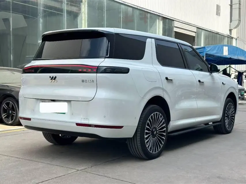 IM 2026 IM LS8 66 Ultra Technology Flagship Large Five-seater Automatic Transmission 8