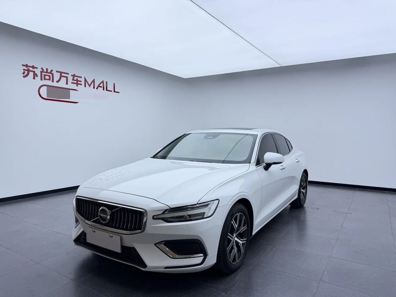 Volvo 2023 S60 48V 2.0T B4 Zhiyi Deluxe Edition Automatic Gear - View 1