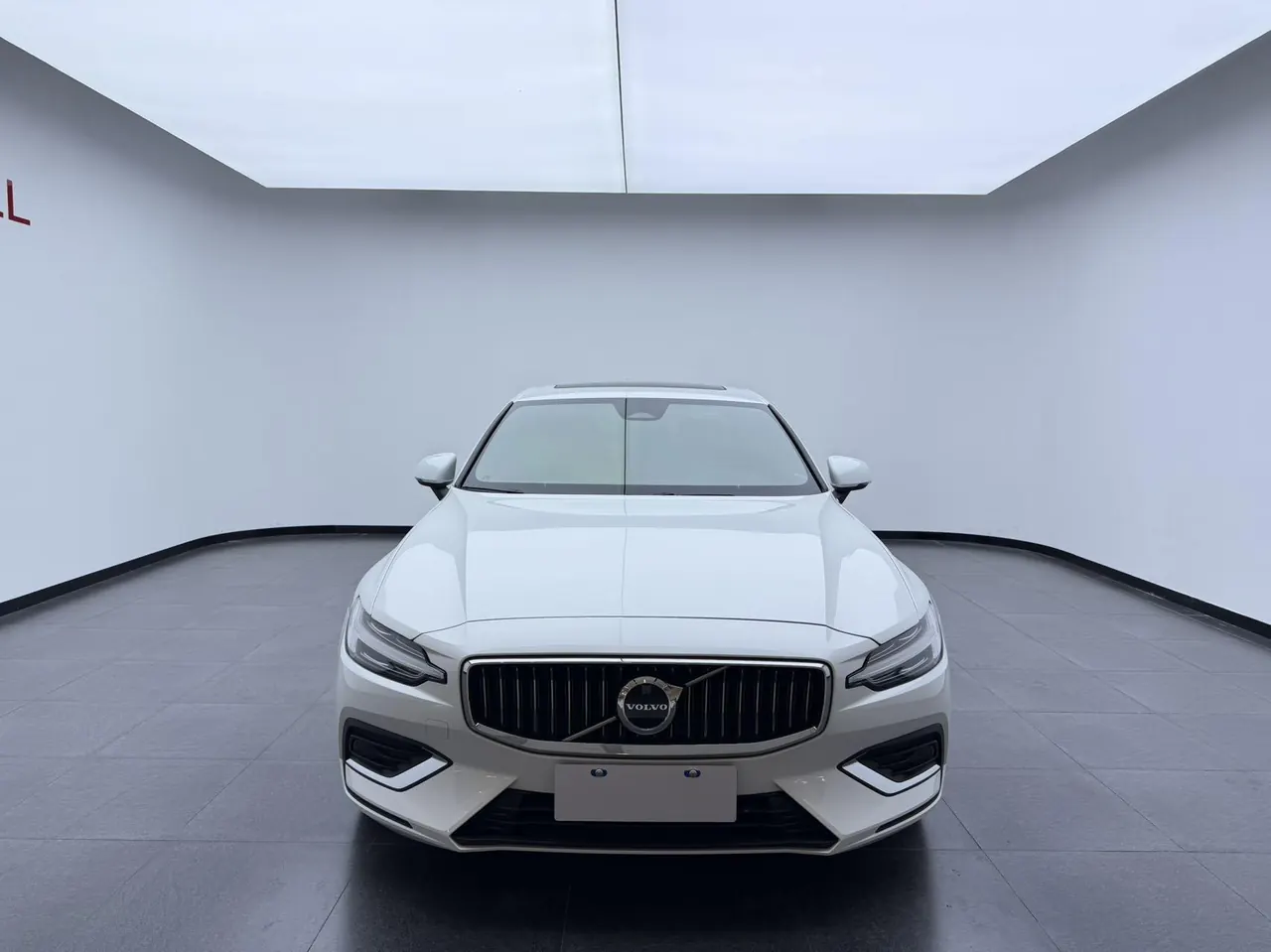 Volvo 2023 S60 48V 2.0T B4 Zhiyi Deluxe Edition Automatic Gear 2