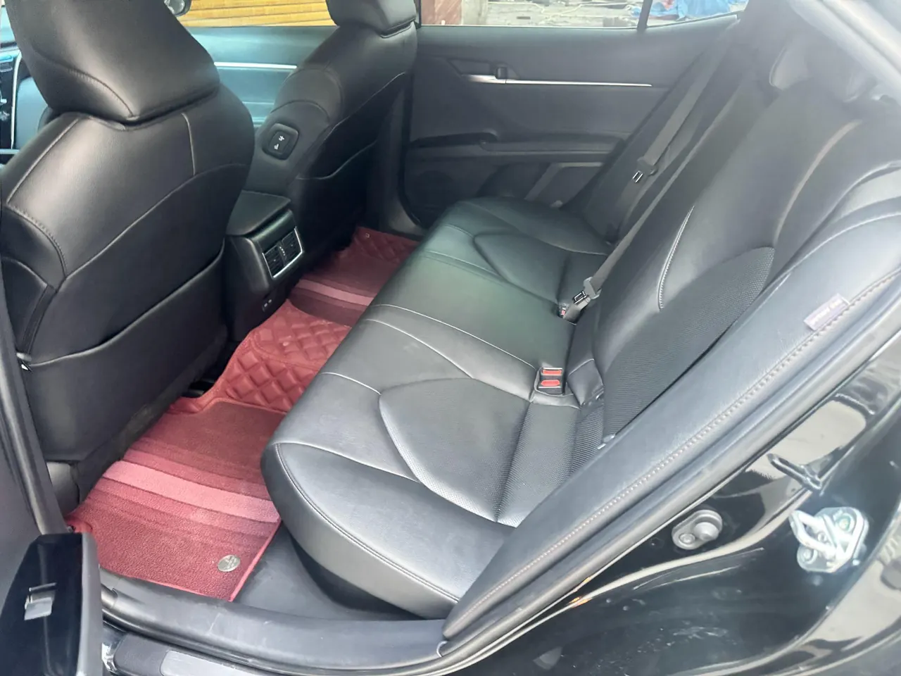 Toyota 2023 Camry Dual Engine 2.5HG Stepless Deluxe Automatic Gear 4