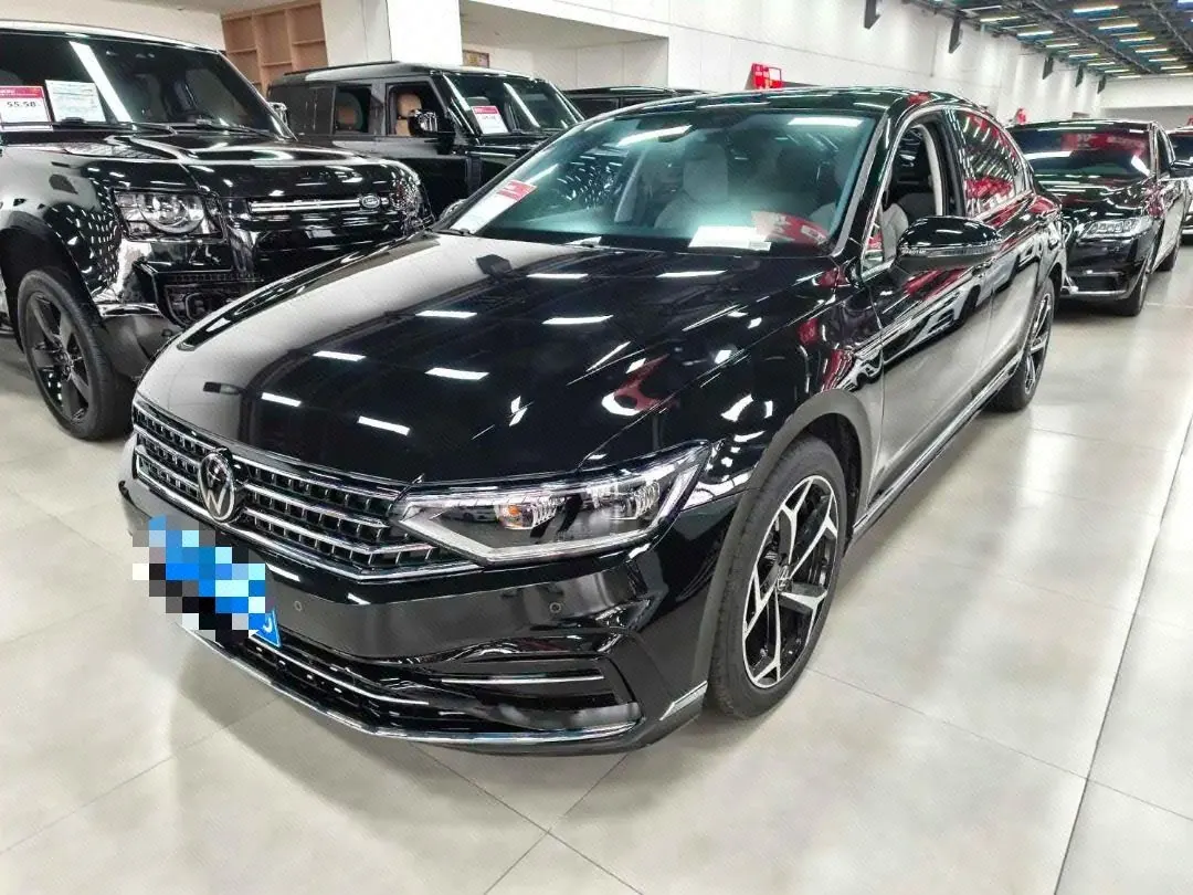 Open image lightbox: Volkswagen 2026 Magotan 2.0TSI 380TSI 30 million selected luxury automatic gear