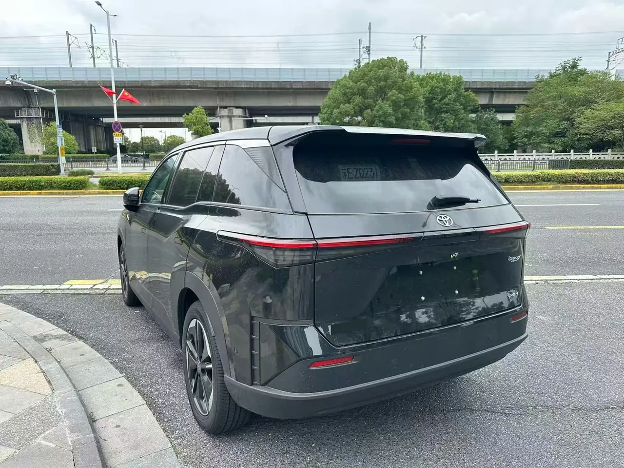 Toyota 2026 Platinum Intelligence 3X 520 Pro Automatic Gear 5
