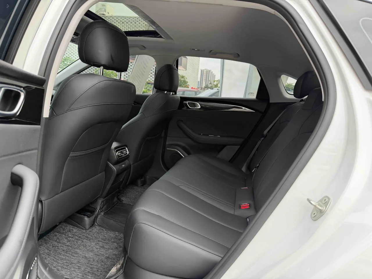 Geely 2026 Emgrand-Sanxiang 1.5 Stepless Noble Automatic Transmission 5