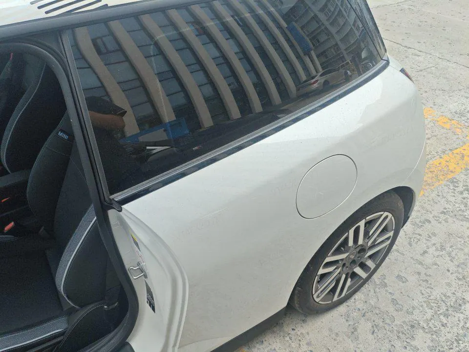 MINI 2025 Mini Cooper E 456km Cooper E Classic Automatic 6
