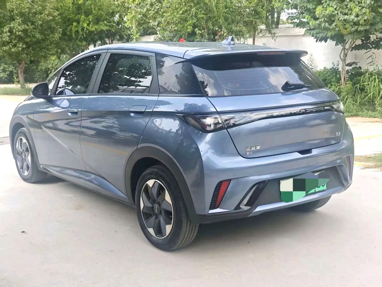 BYD 2025 Dolphin 420km Vital Edition Automatic Gear 2