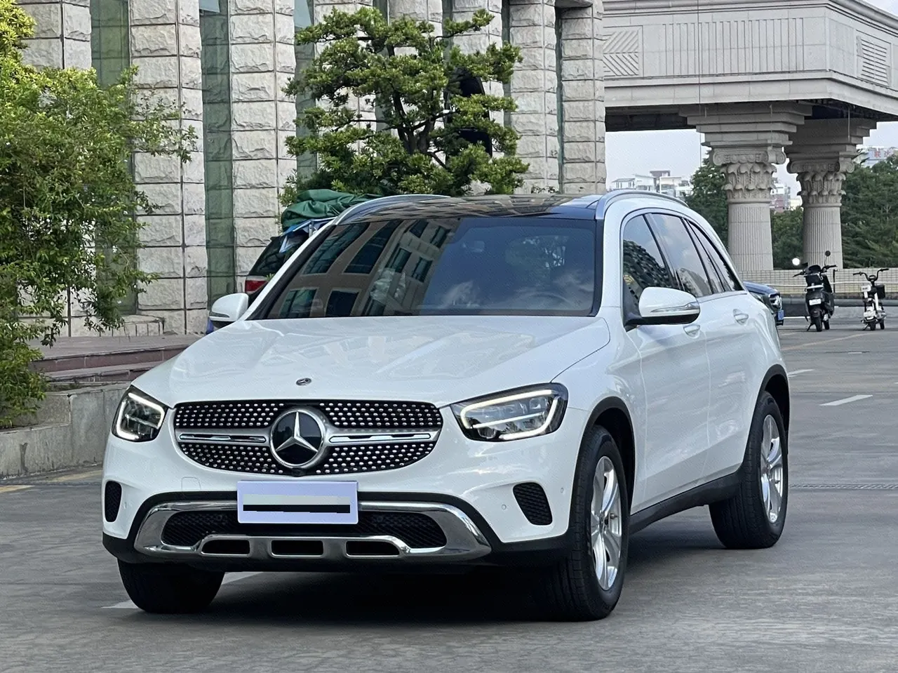 Open image lightbox: Mercedes Benz 2020 GLC 260 L 4MATIC 2.0T Dynamic (Modified) Automatic Gear