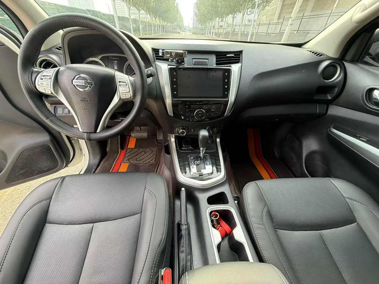 Nissan 2020 Tuda 2.5 Four-wheel Drive Deluxe Edition Automatic Transmission 9