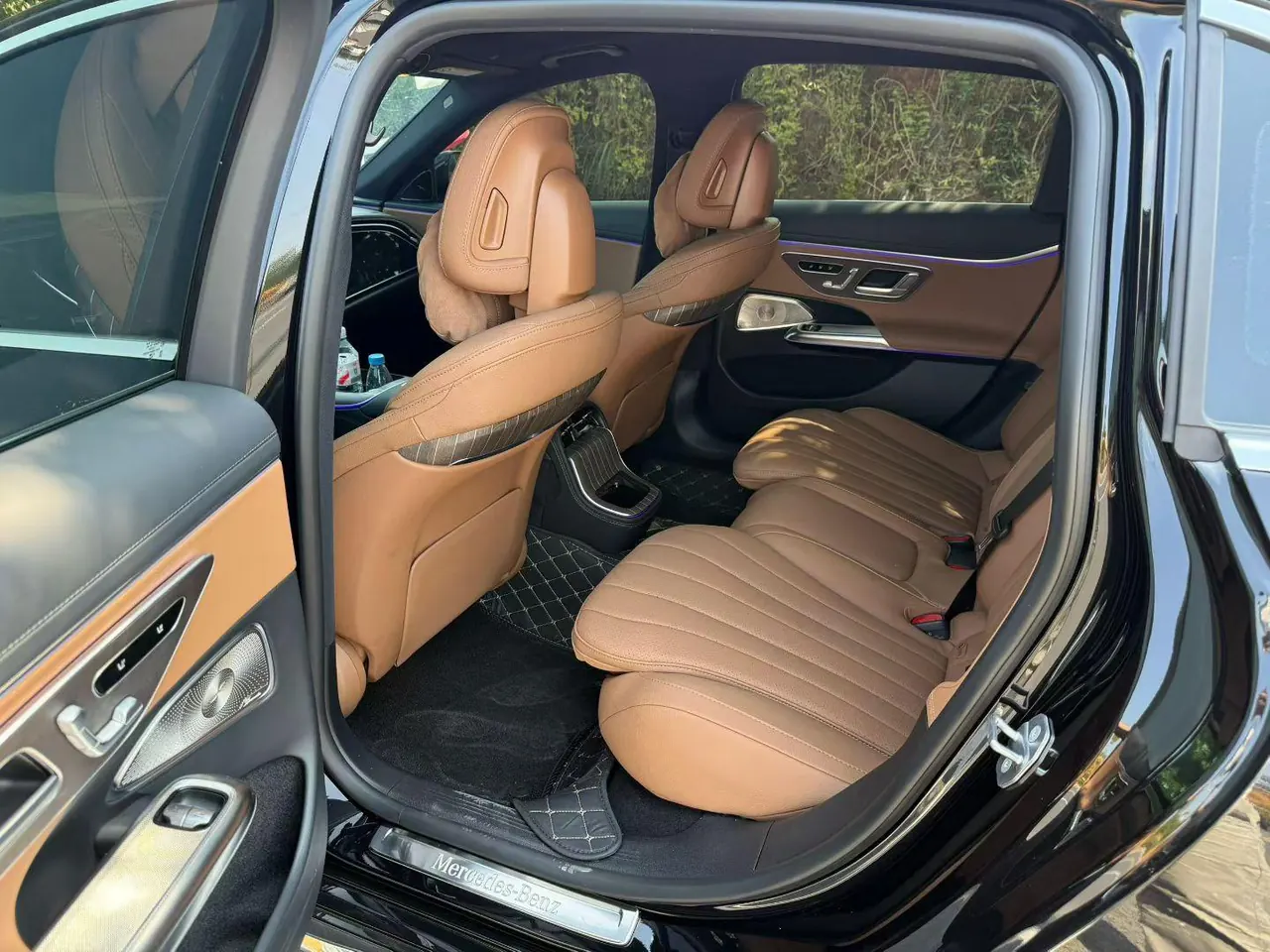 Открыть галерею: Mercedes Benz E-Class 2026 model E 300 L 48V 2.0T Luxury Edition Automatic