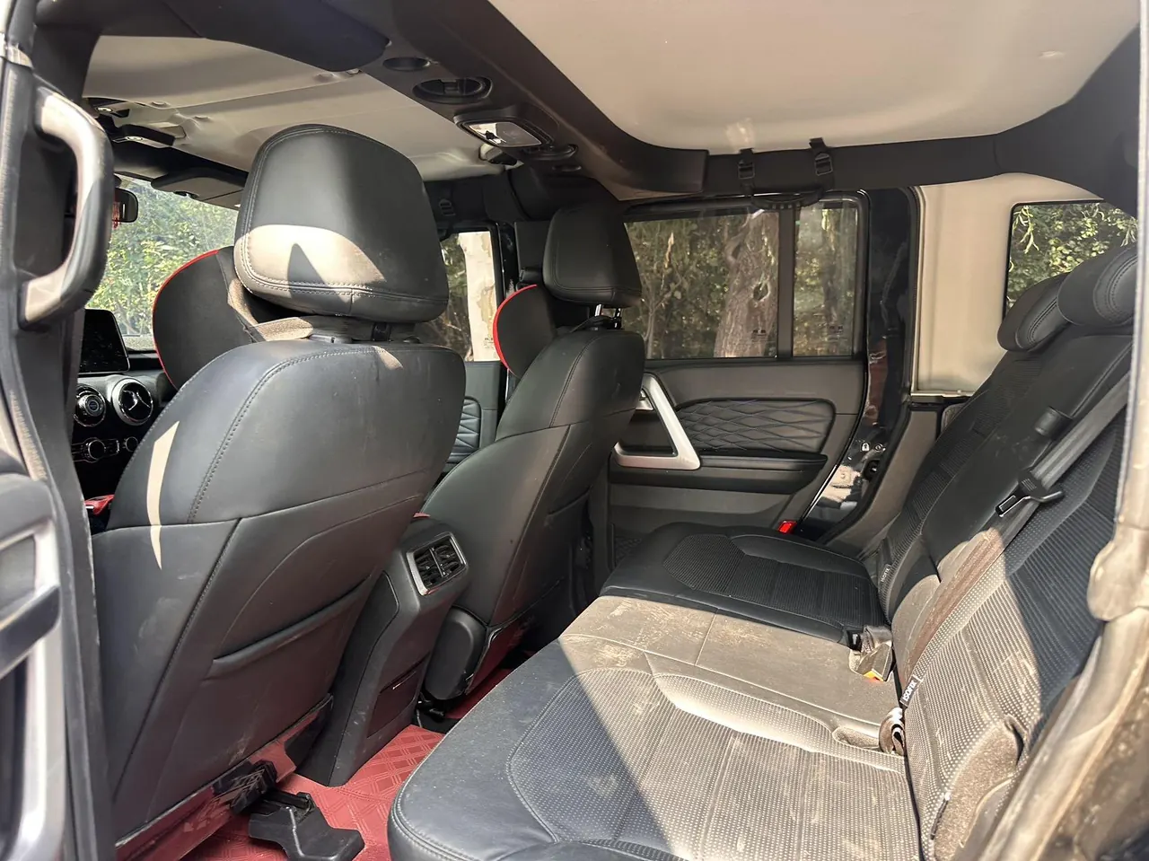 Beijing 2024 BJ40 2.0T Urban Hunter Honor Edition Automatic Transmission 7