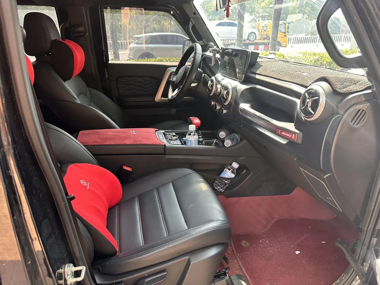 Beijing 2024 BJ40 2.0T Urban Hunter Honor Edition Automatic Transmission 8