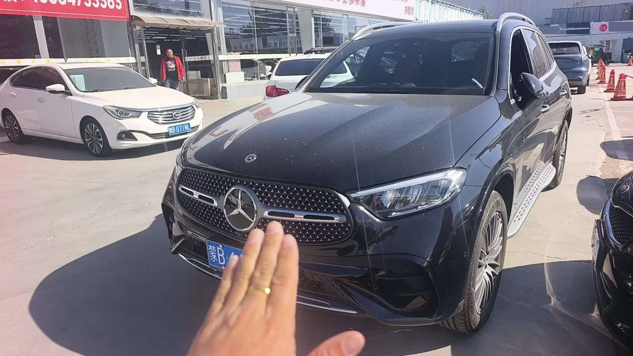 Open image lightbox: Mercedes Benz 2026 GLC 300 L 4MATIC 48V 2.0T Dynamic 5-seat (Modified) Automatic Gear