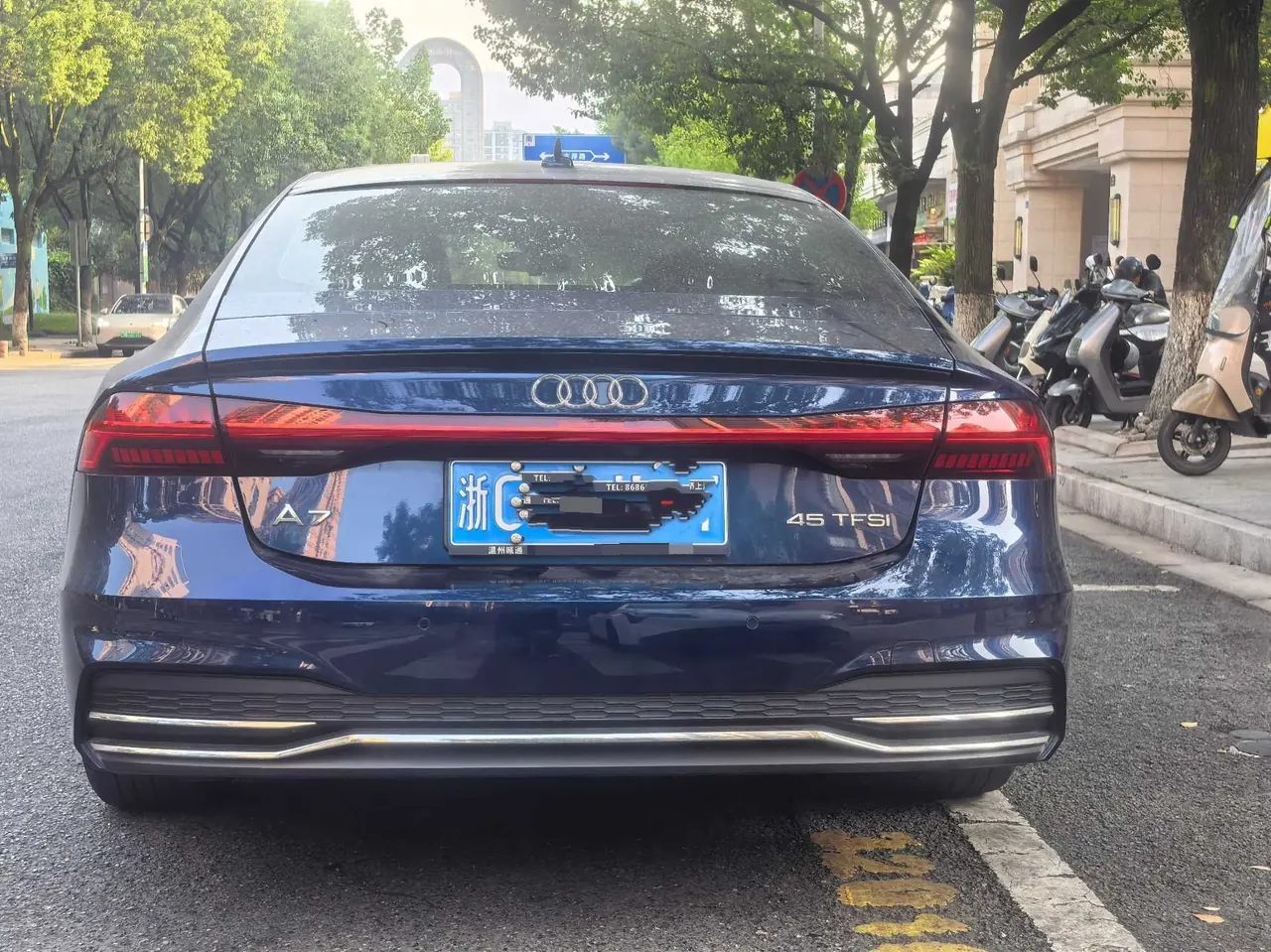 Audi A7 (Imported) 2020 A7 Sportback 2.0TFSI 45TFSI Automatic Gear Selection 4