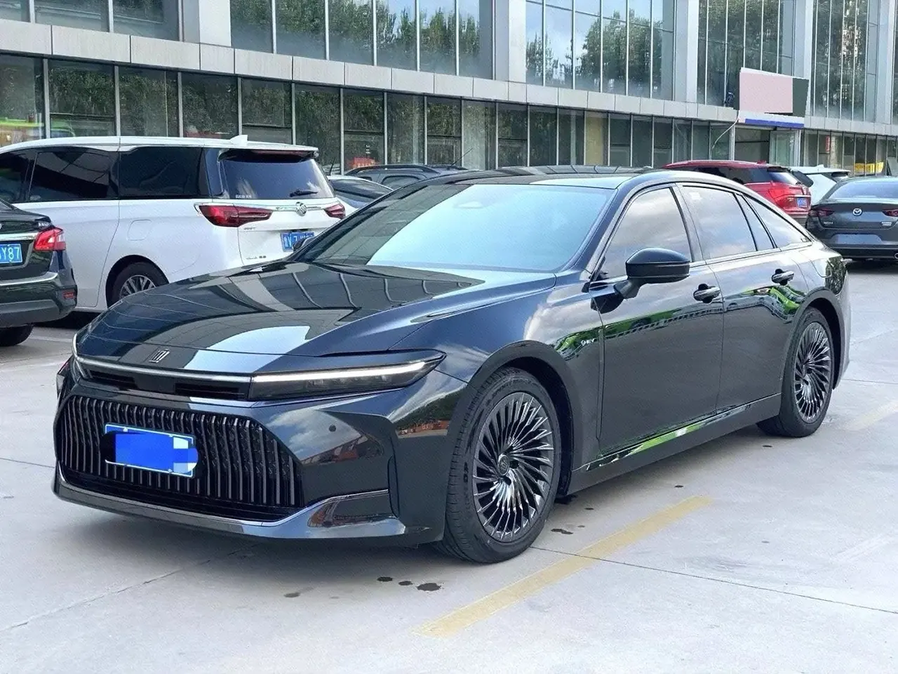 Open image lightbox: Toyota Crown (Imported) 2024 Crown 2.5 Stepless Extreme Edition Automatic Gear