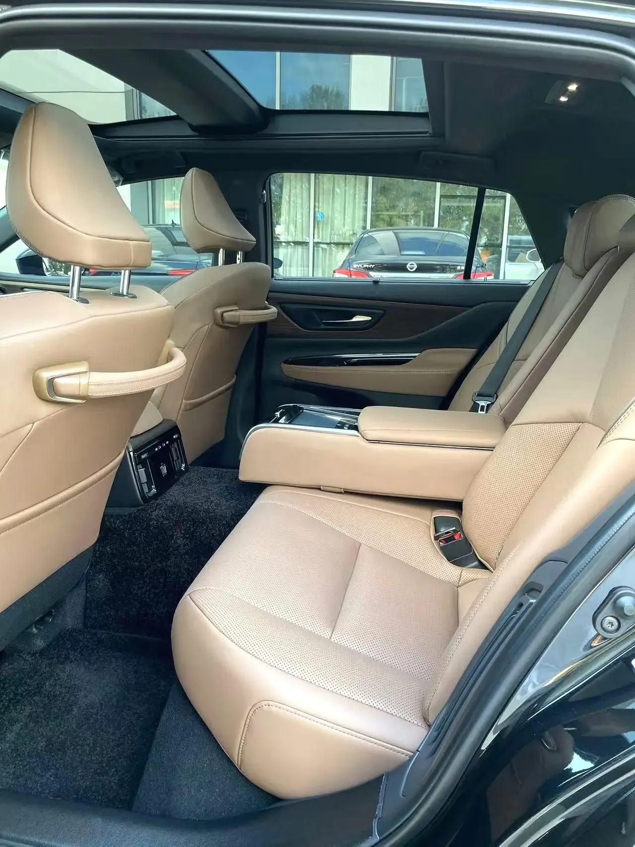 Toyota Crown (Imported) 2024 Crown 2.5 Stepless Extreme Edition Automatic Gear 6