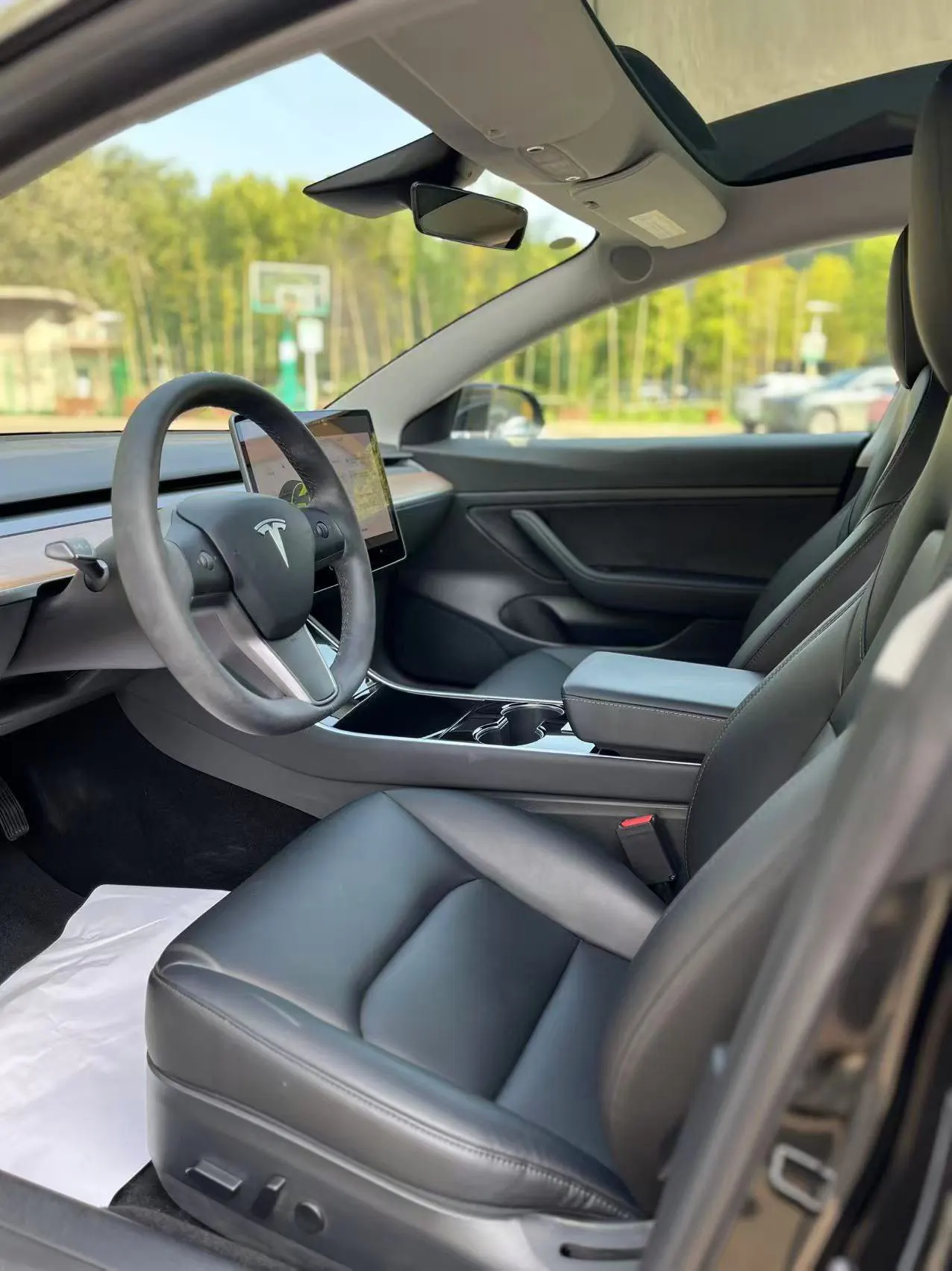 Tesla 2020 Model 3 long endurance rear wheel drive version (modified) automatic gear 2