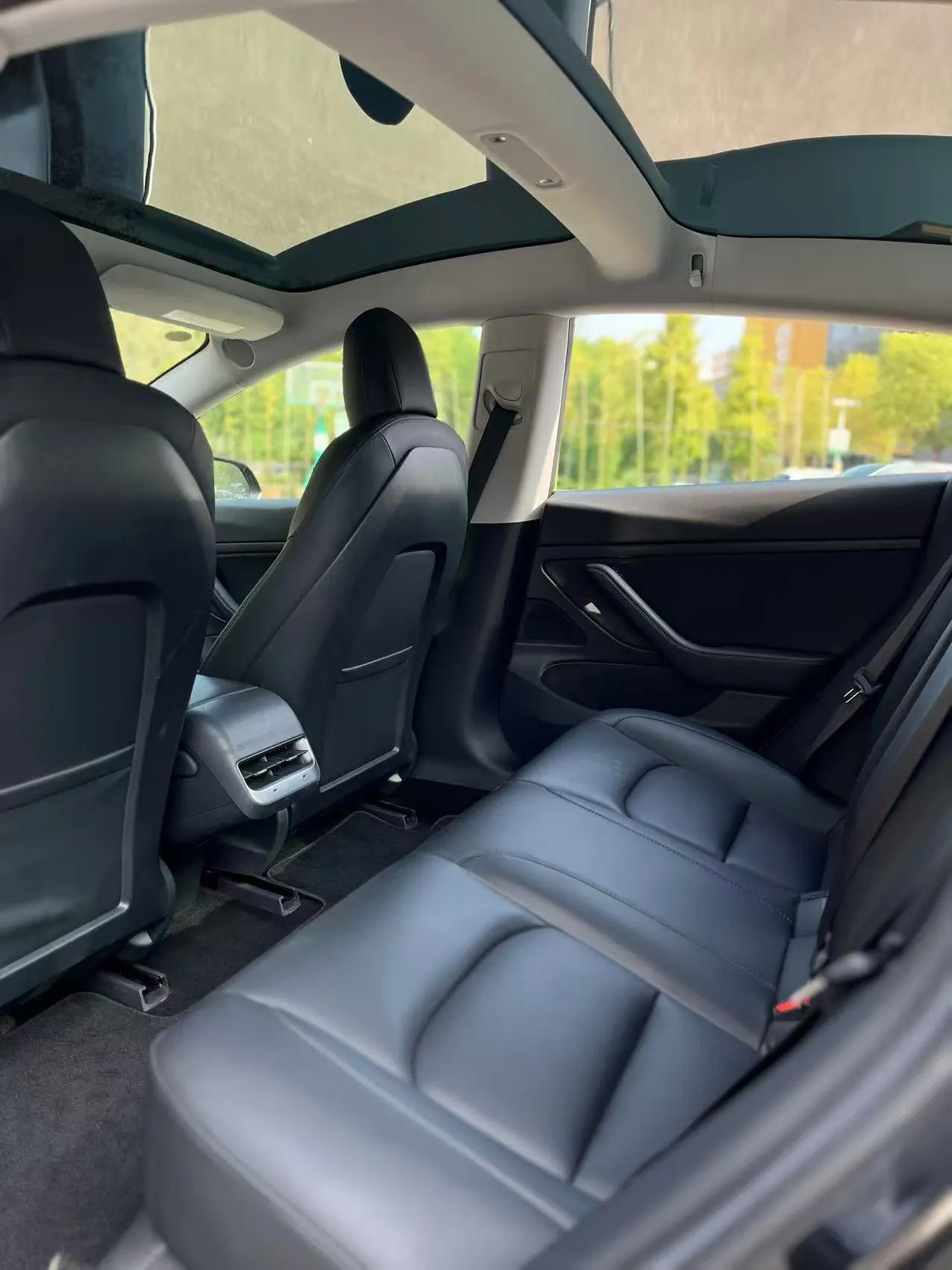 Tesla 2020 Model 3 long endurance rear wheel drive version (modified) automatic gear 3