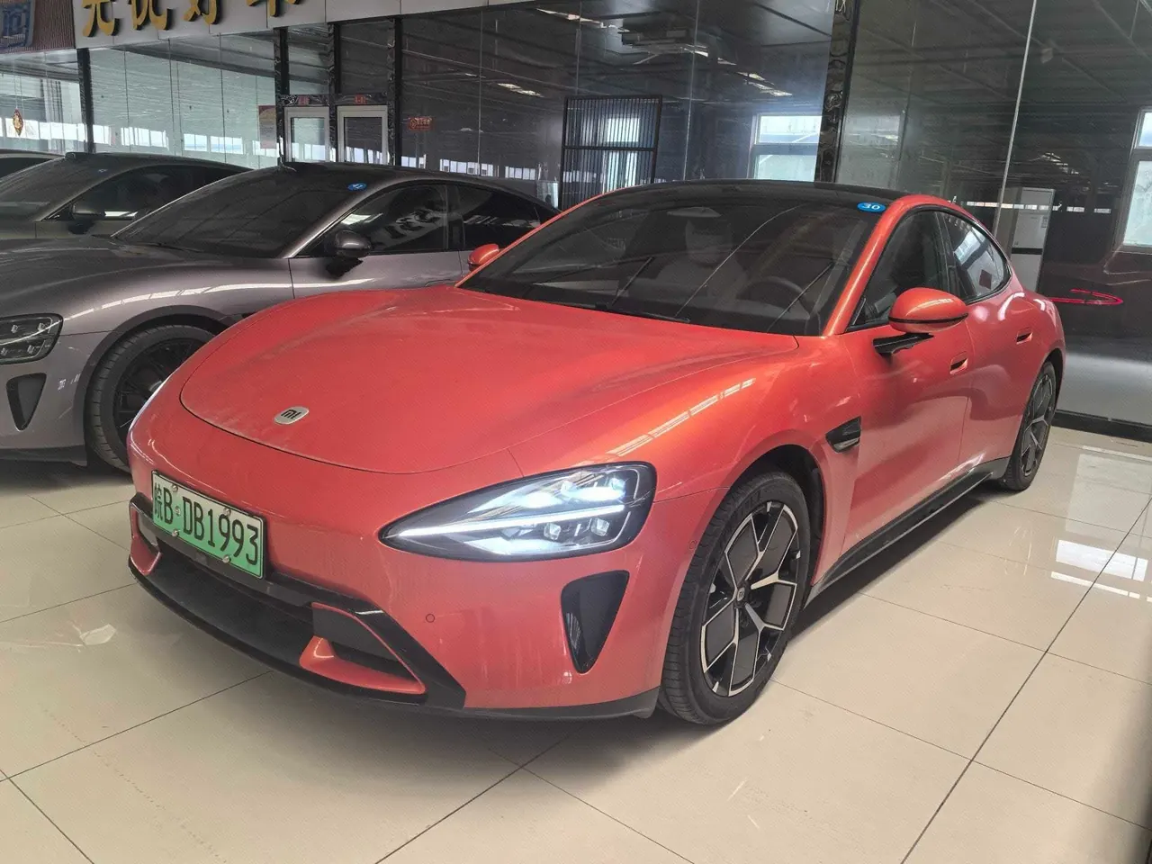 Открыть галерею: MI 2024 SU 7 700km Rear Drive Long Endurance Smart Driving Edition Automatic Gear
