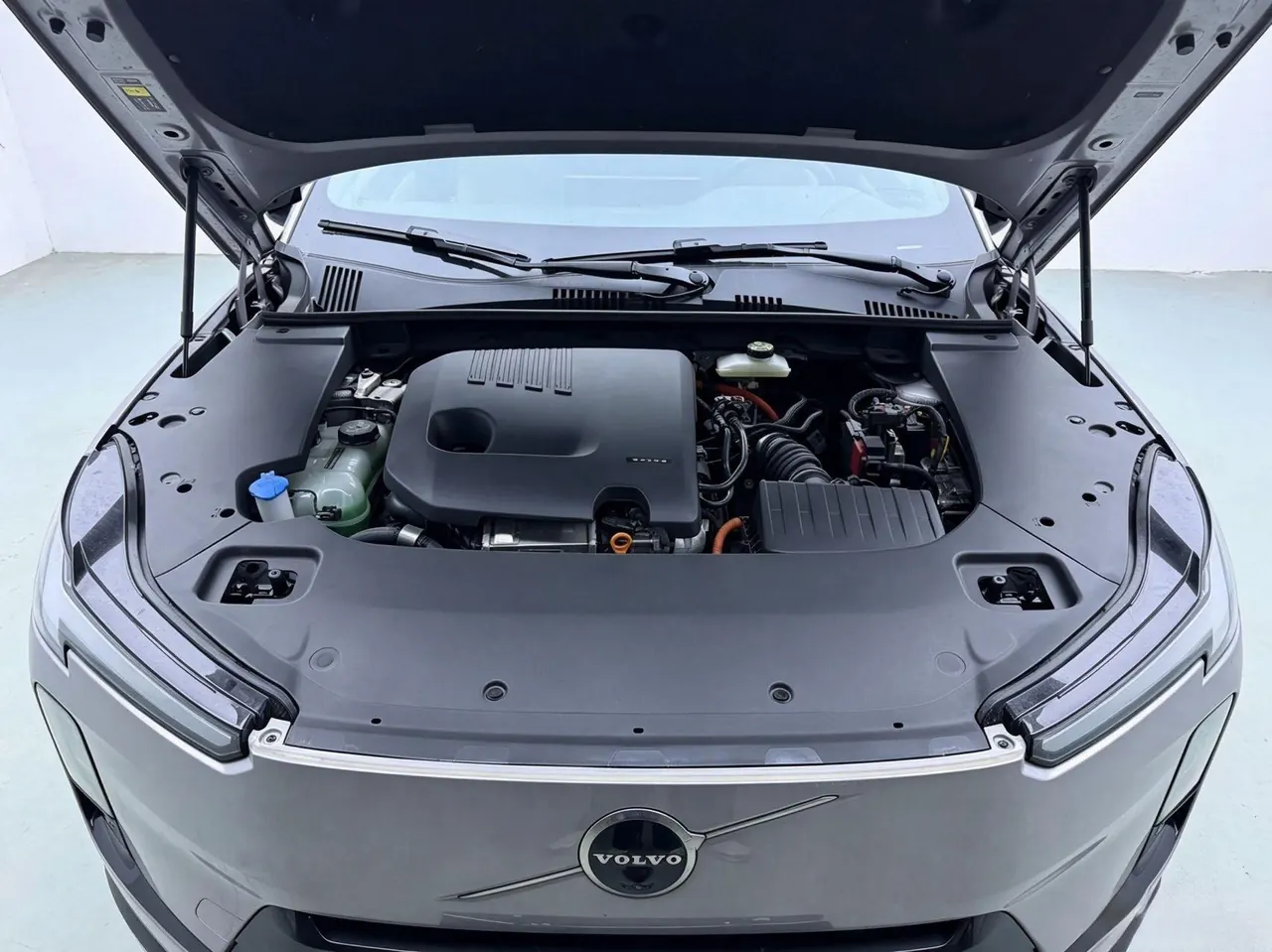 Volvo 2026 XC70 1.5T Two-Drive Long Endurance Core Automatic Gear 11