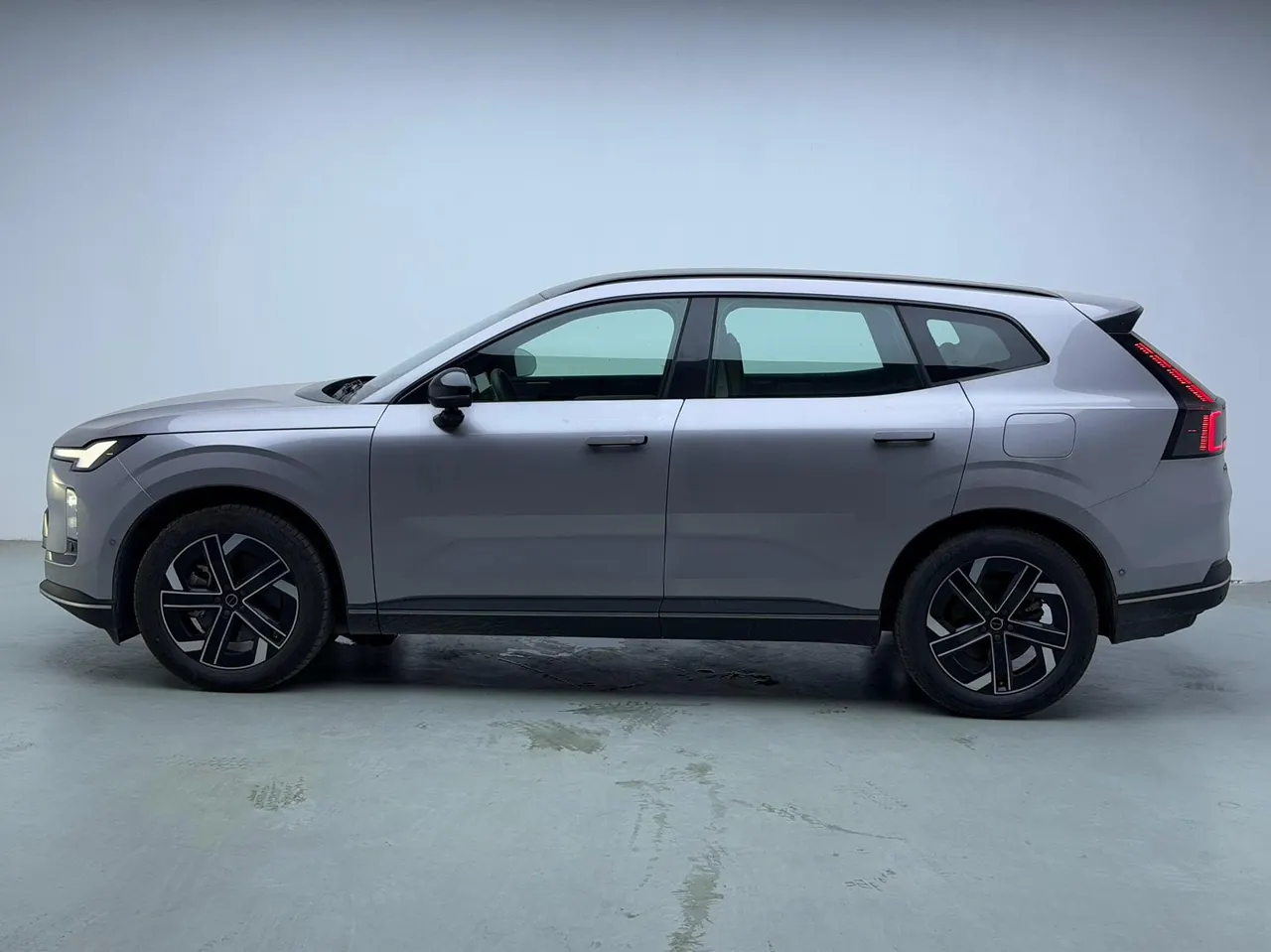 Volvo 2026 XC70 1.5T Two-Drive Long Endurance Core Automatic Gear 5