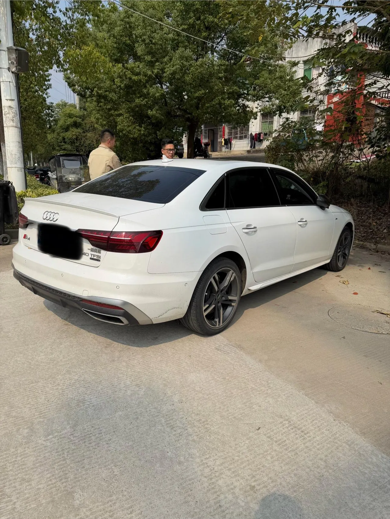 Audi 2020 A4L 2.0TFSI 40TFSI Quattro Deluxe Dynamic Automatic 5