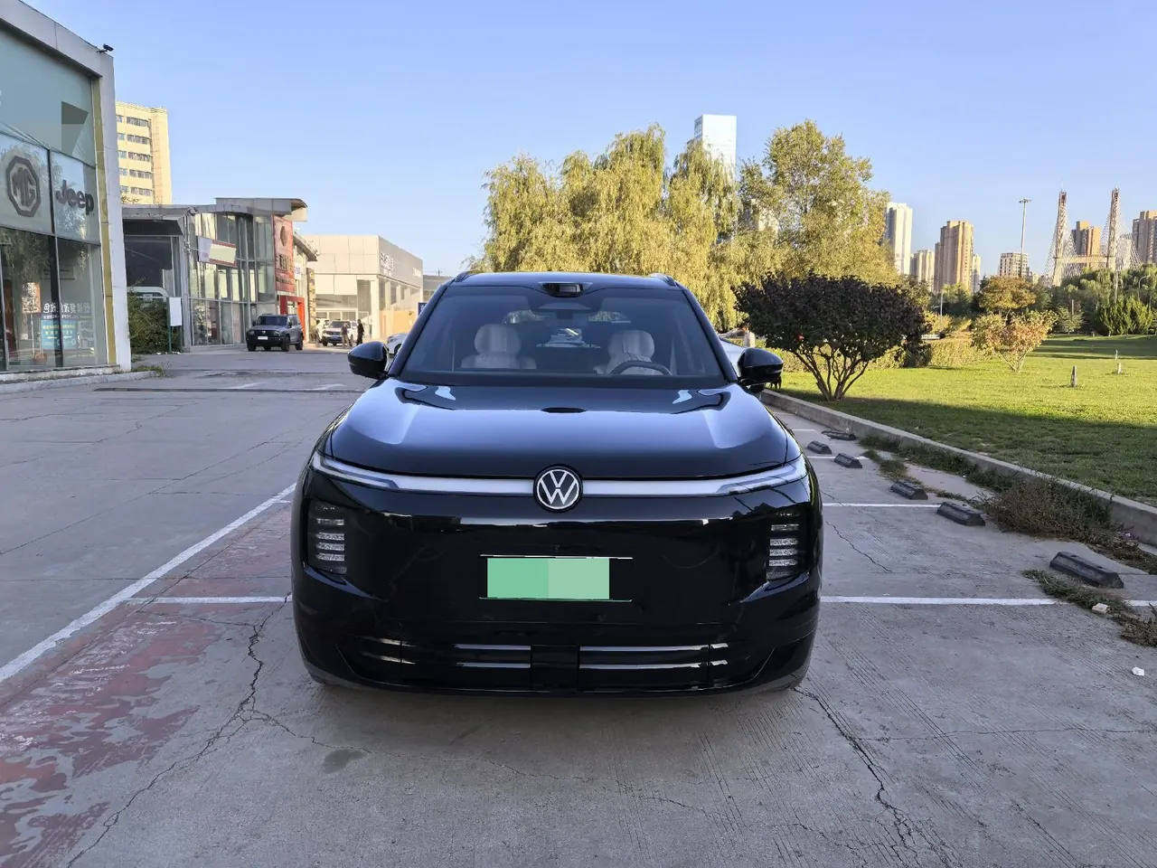 Volkswagen 2026 ID.ERA 9X Max 4-wheel drive automatic gear 2