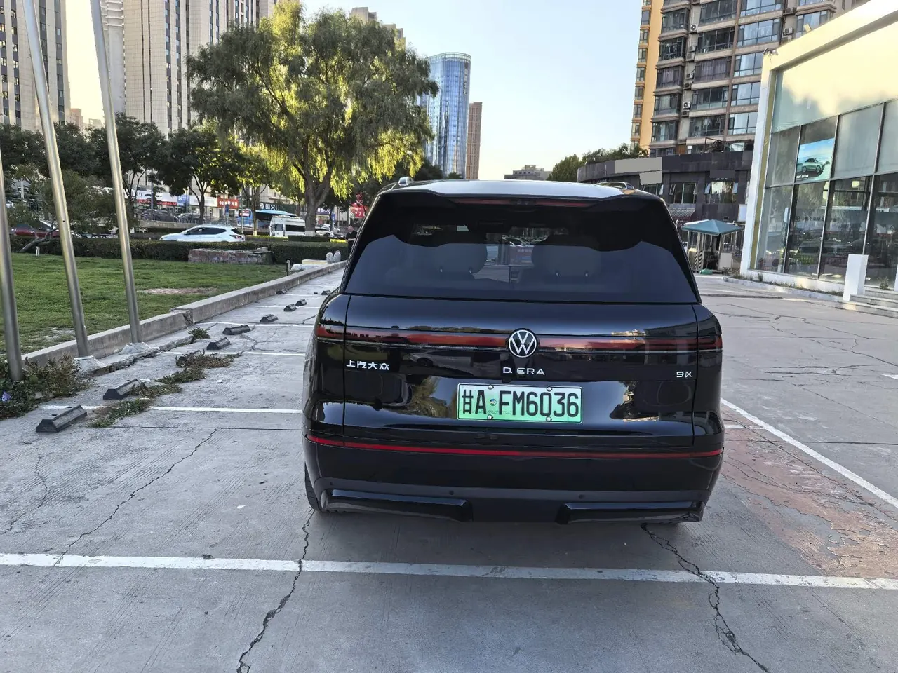 Volkswagen 2026 ID.ERA 9X Max 4-wheel drive automatic gear 8
