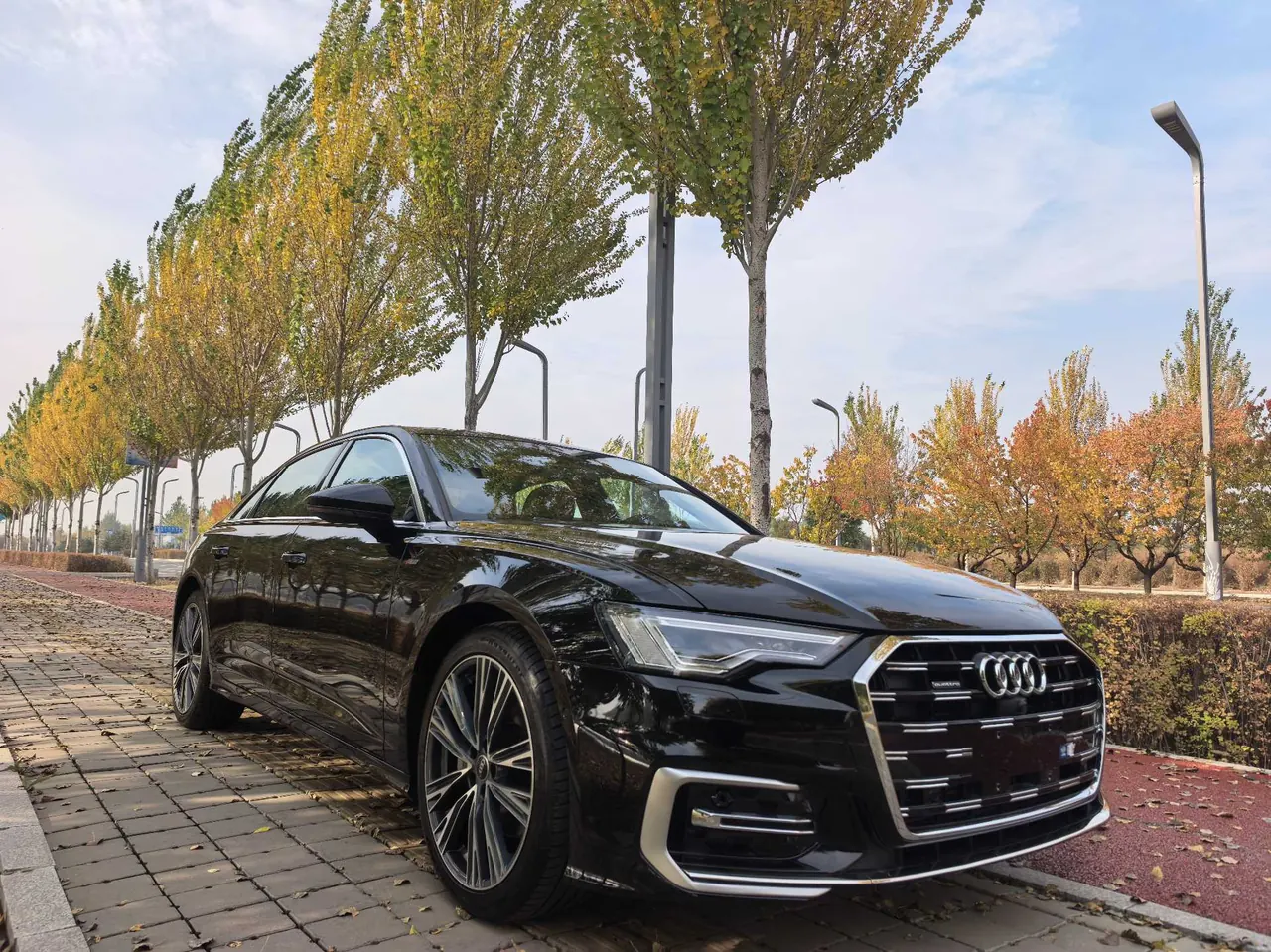 Audi 2023 A6L 2.0TFSI 45TFSI Selected Dynamic Automatic 2