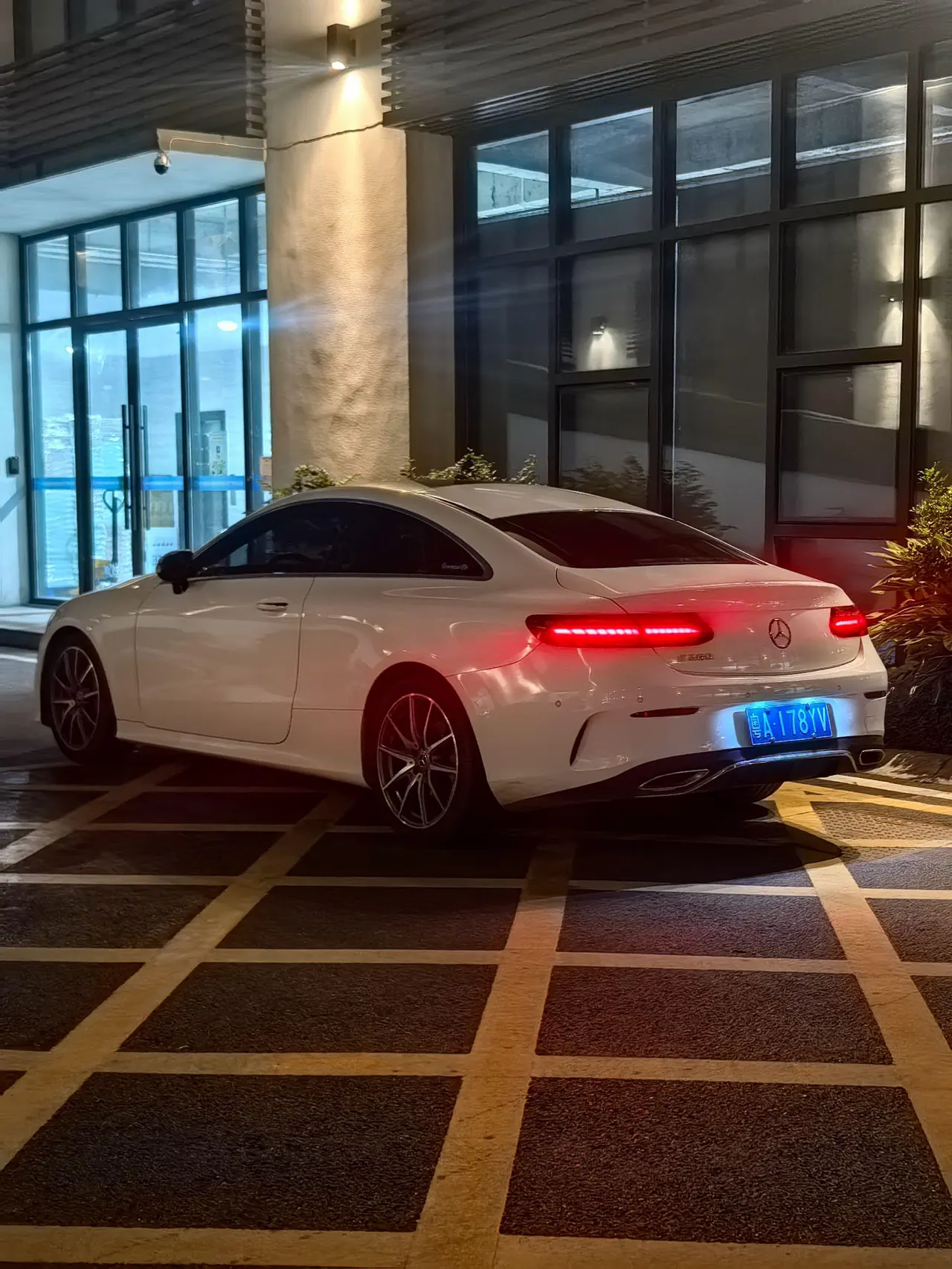 Mercedes Benz Class E (Imported) 2021 E 260 Coupe 48V 1.5T Automatic Gear 5