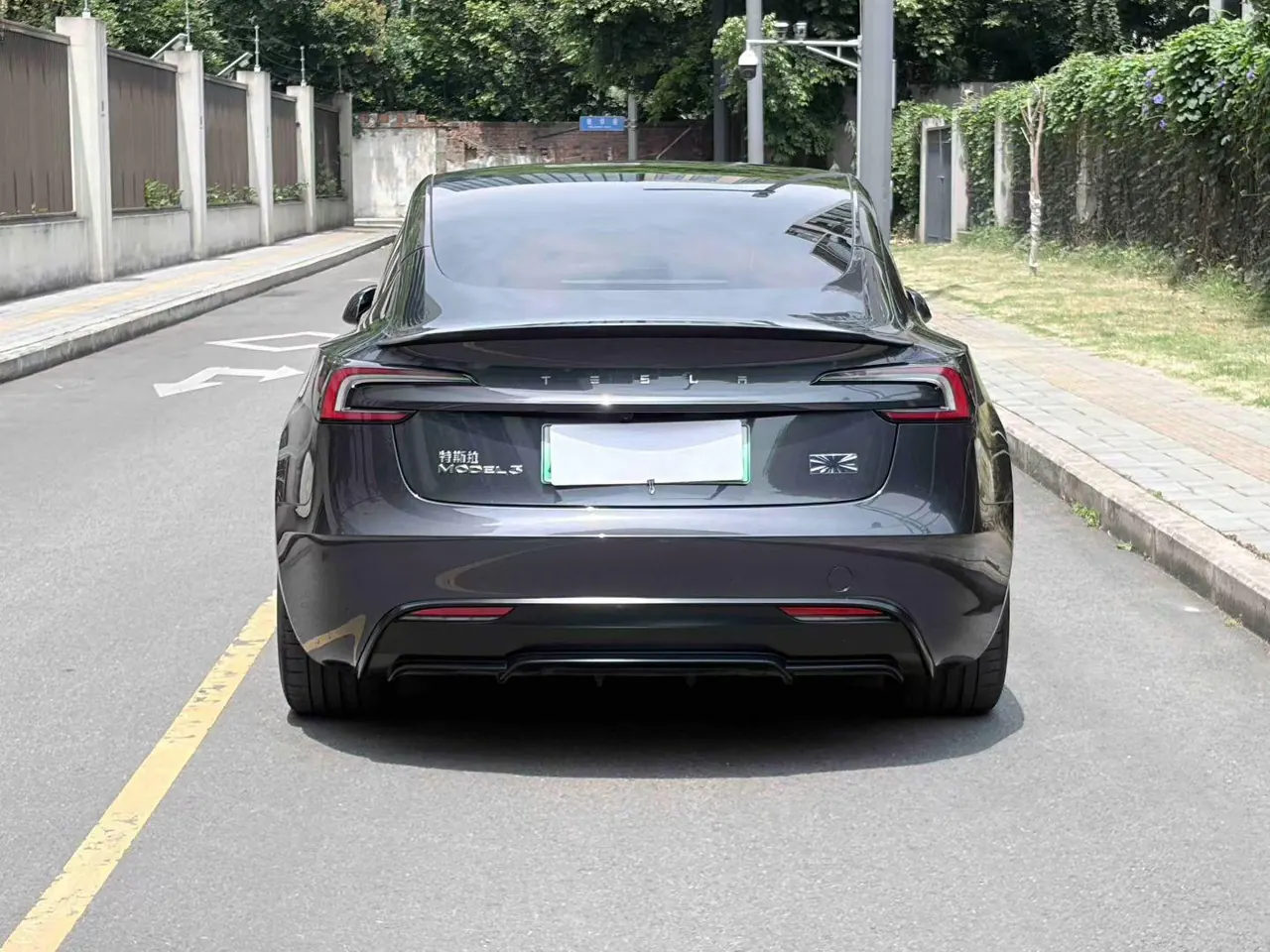 Tesla 2024 Model 3 high-performance all-wheel drive version automatic transmission 4