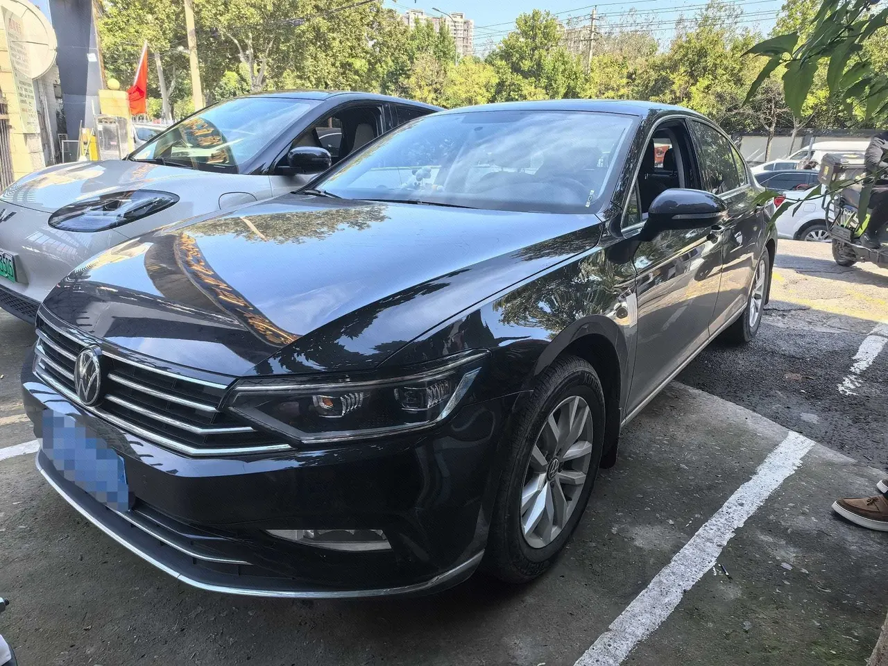 Открыть галерею: Volkswagen 2020 Magotan 1.4TSI 280TSI Comfortable Automatic