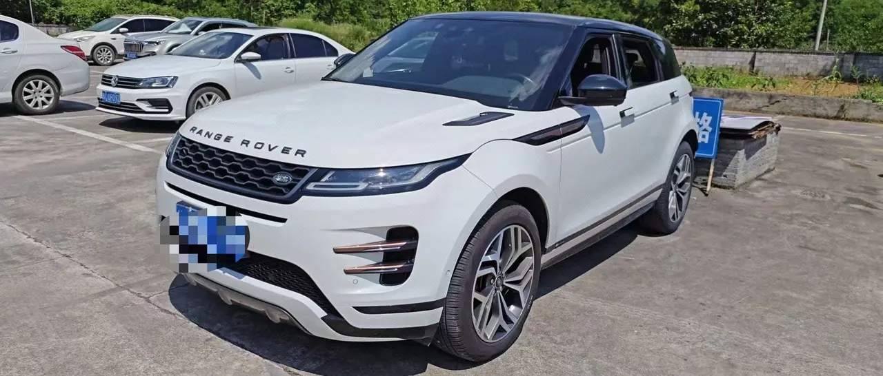 打开图片灯箱:Land Rover 2020 Range Rover Aurora 48V 2.0T 249PS R-DYNAMIC SE Sports Technology Edition Automatic Gear