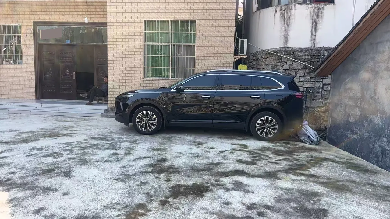 Buick 2024 Angkewei Plus 48V 2.0T 28T Two-wheel Drive Premium Edition Automatic Gear 4