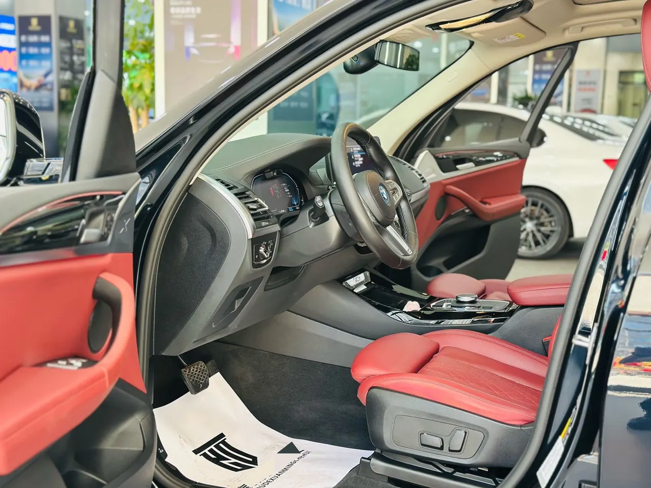 BMW 2024 iX3 leading automatic 4