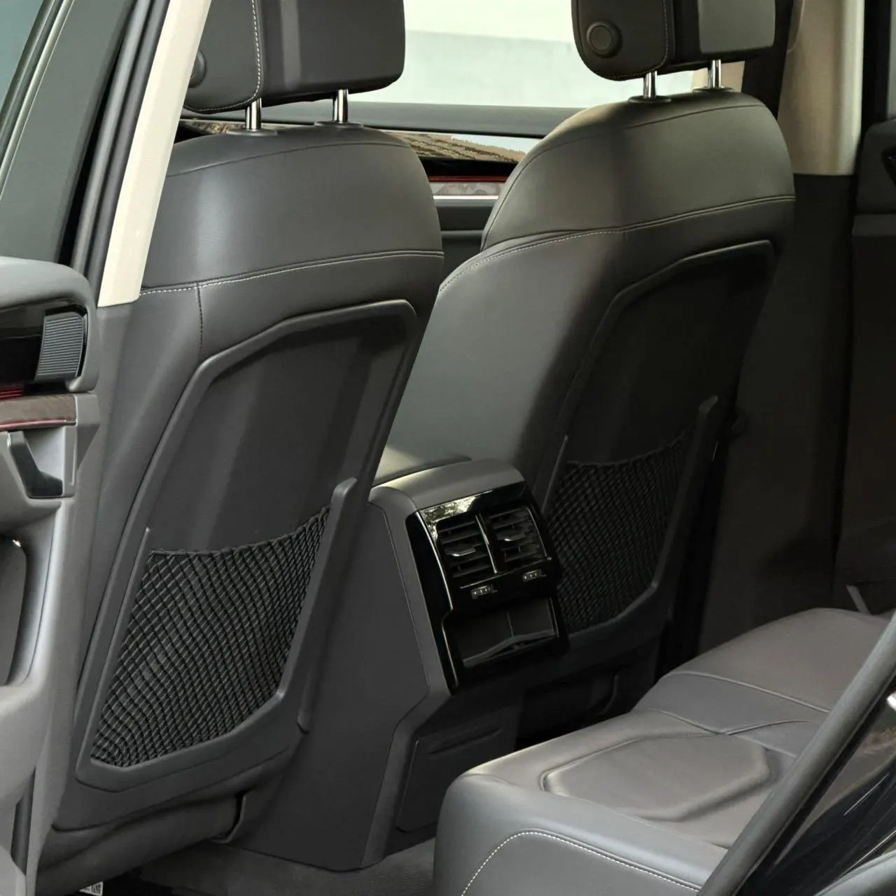 Volkswagen Touareg (Imported) 2021 Touareg 3.0TSI Sharp Edition Automatic Gear 8