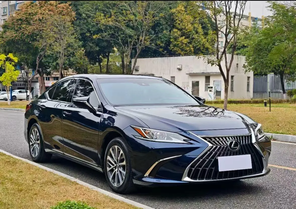 Lexus ES (Imported) 2021 ES200 2.0 Stepless Premium Edition Automatic Gear 3