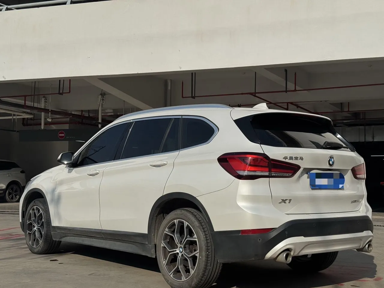 BMW 2022 X1 sDrive25Li 2.0T Leading Automatic Gear 7