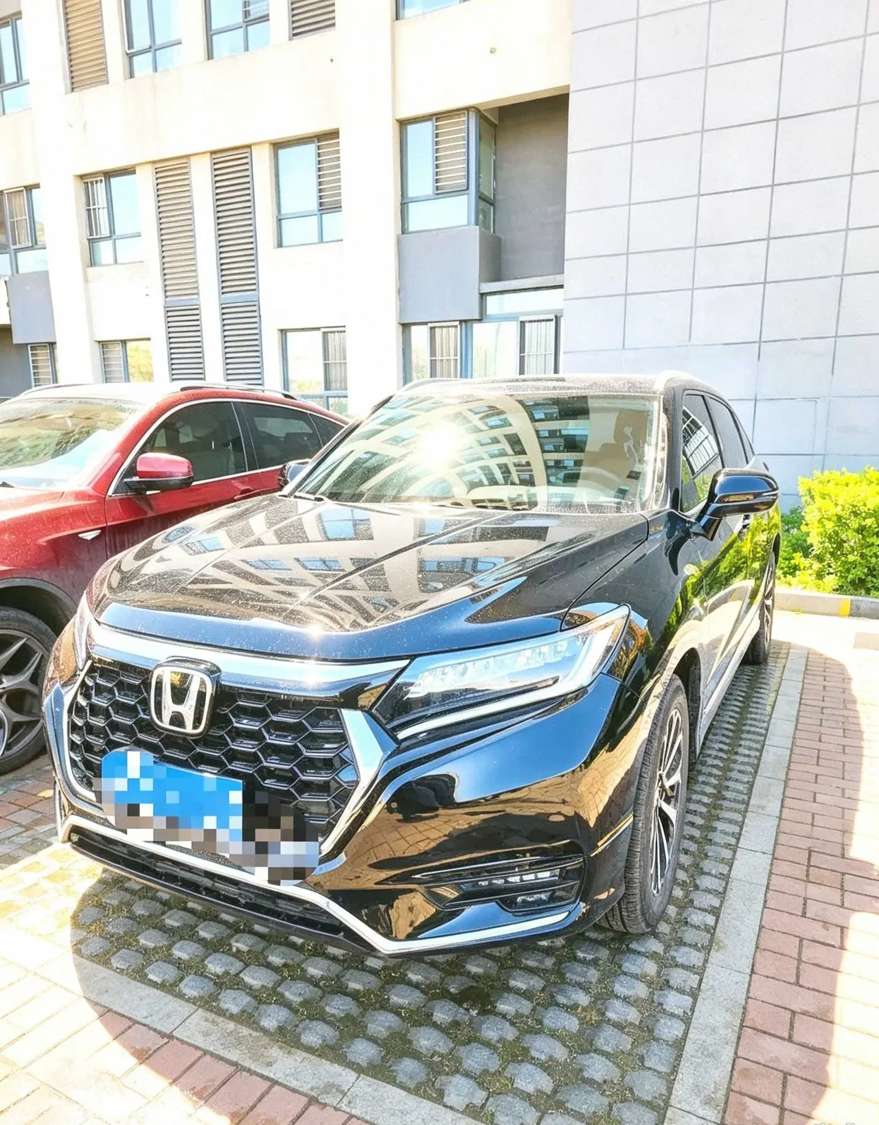 Honda 2024 UR-V 2.0T 370TURBO two-drive elegant version of automatic gear - View 1