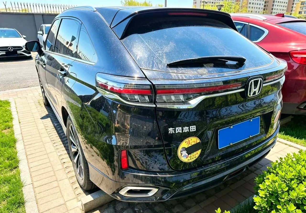 Honda 2024 UR-V 2.0T 370TURBO two-drive elegant version of automatic gear 5
