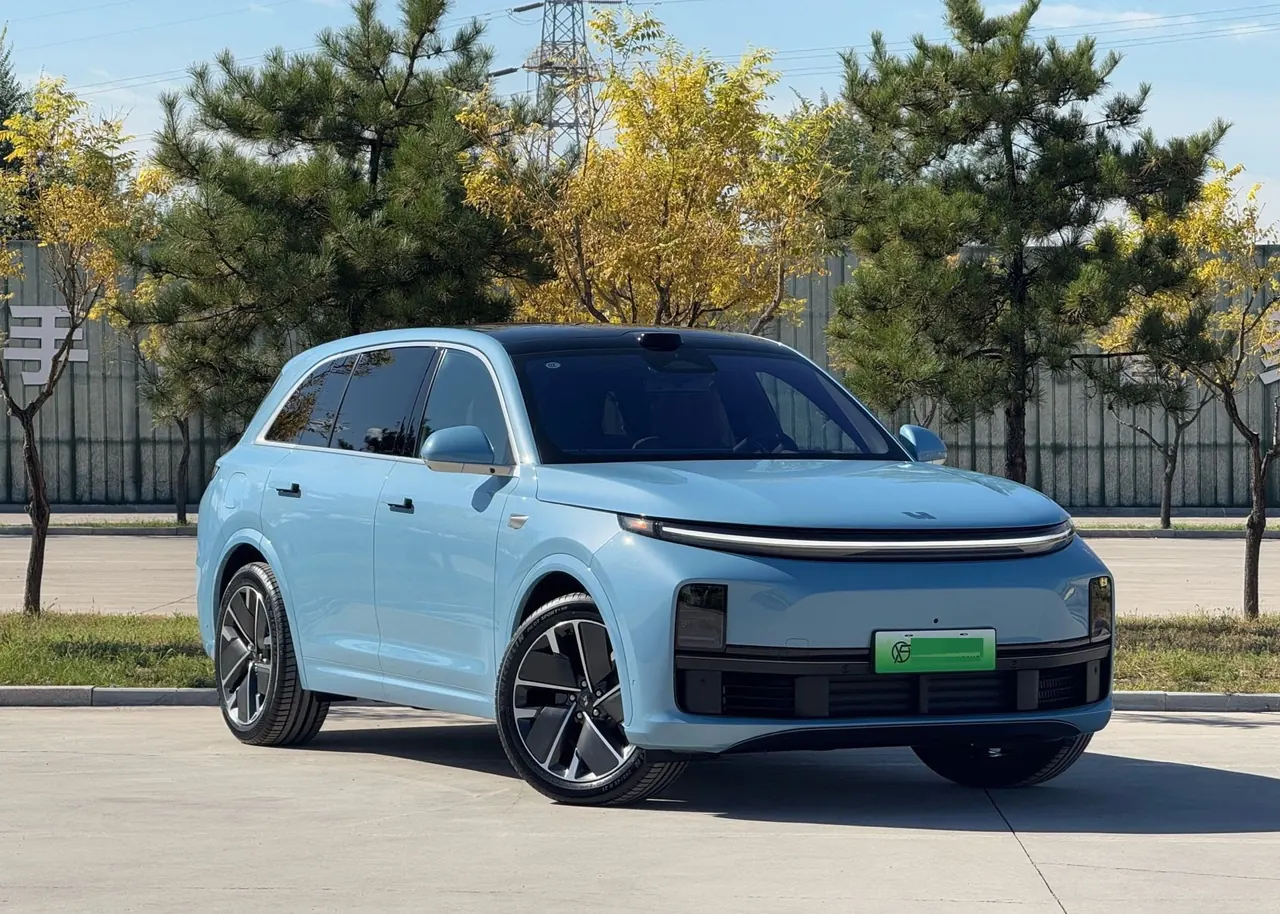 Li 2025 L7 Ultra Smart New Edition Automatic Gear 3